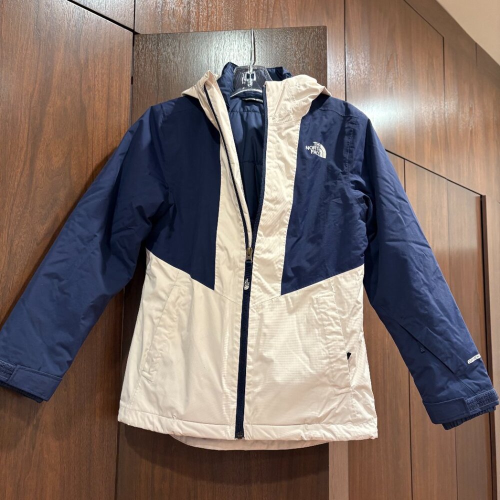 LIKE NEW! Girls North Face Ski Jacket Size 10-12